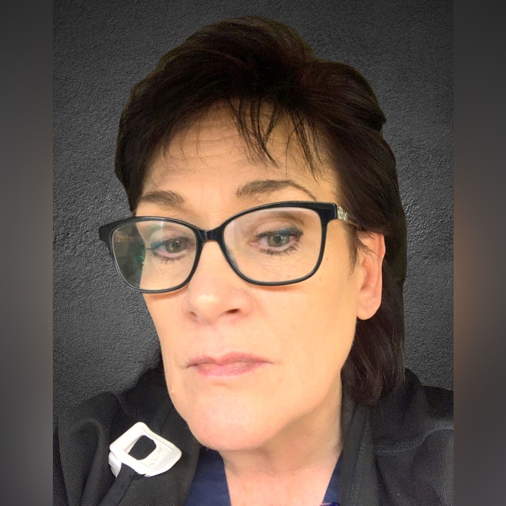 Meet your Posher, Vickie